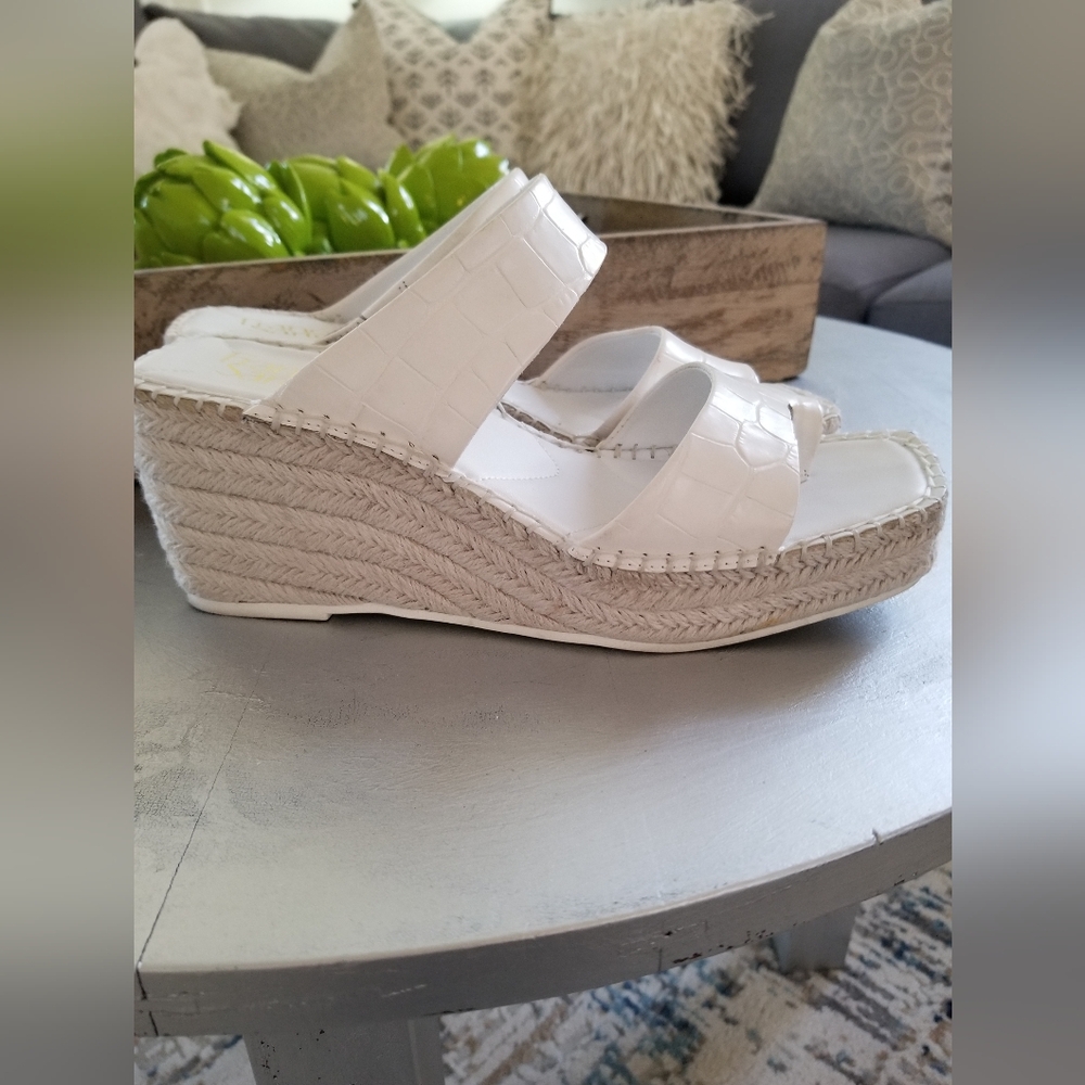 #45-Franco Sarto White Wedge Sandals Leather Sz 9